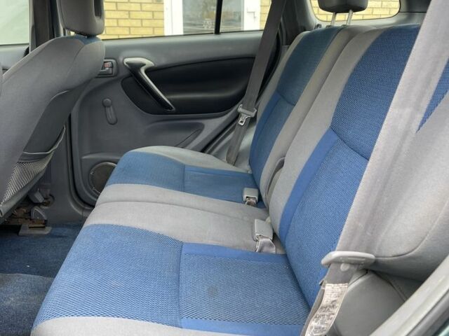 Зеленый Тойота РАВ 4, объемом двигателя 0 л и пробегом 350 тыс. км за 2400 $, фото 12 на Automoto.ua