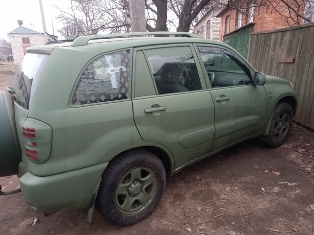 Зеленый Тойота РАВ 4, объемом двигателя 2 л и пробегом 230 тыс. км за 4528 $, фото 2 на Automoto.ua