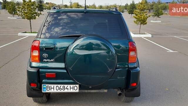 Зеленый Тойота РАВ 4, объемом двигателя 2 л и пробегом 300 тыс. км за 6900 $, фото 5 на Automoto.ua