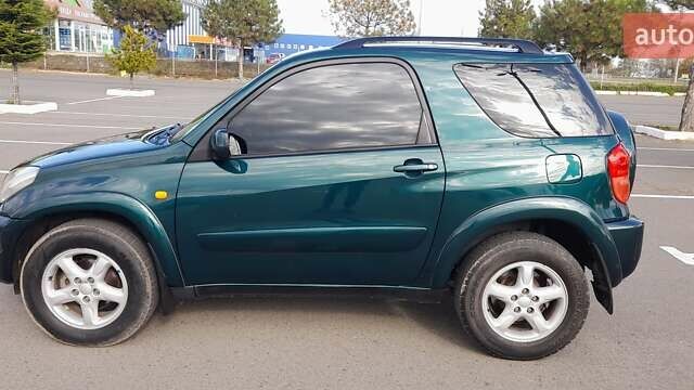 Зеленый Тойота РАВ 4, объемом двигателя 2 л и пробегом 300 тыс. км за 6900 $, фото 3 на Automoto.ua
