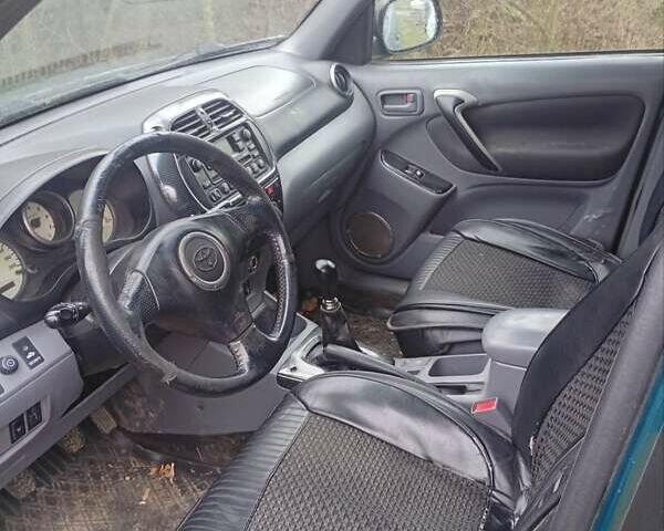 Зеленый Тойота РАВ 4, объемом двигателя 2.2 л и пробегом 550 тыс. км за 2000 $, фото 7 на Automoto.ua