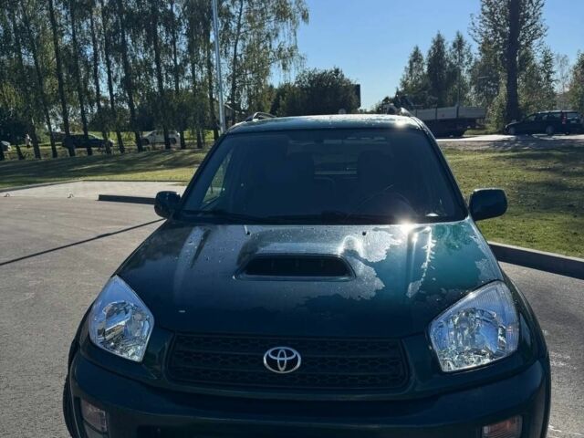 Зеленый Тойота РАВ 4, объемом двигателя 2.2 л и пробегом 280 тыс. км за 3843 $, фото 1 на Automoto.ua