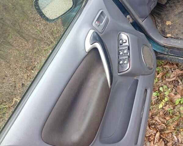 Зеленый Тойота РАВ 4, объемом двигателя 2.2 л и пробегом 550 тыс. км за 2000 $, фото 6 на Automoto.ua