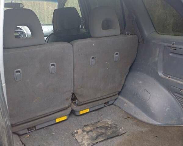 Зеленый Тойота РАВ 4, объемом двигателя 2.2 л и пробегом 550 тыс. км за 2000 $, фото 9 на Automoto.ua