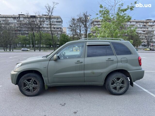 Зелений Тойота РАВ 4, об'ємом двигуна 0 л та пробігом 172 тис. км за 5000 $, фото 1 на Automoto.ua