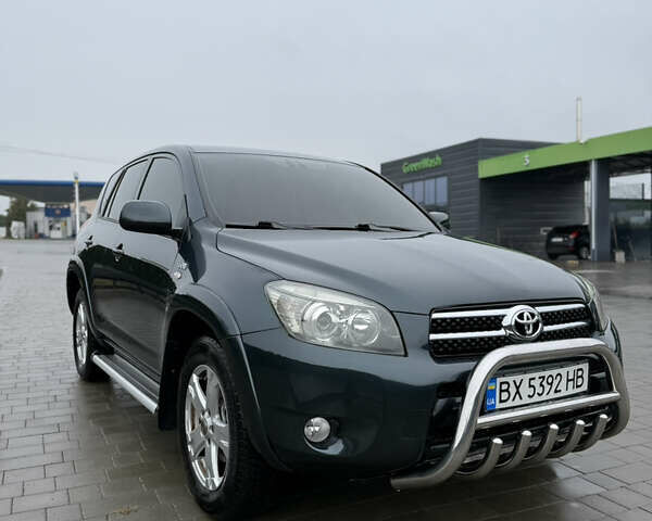 Зеленый Тойота РАВ 4, объемом двигателя 2.23 л и пробегом 210 тыс. км за 8500 $, фото 8 на Automoto.ua