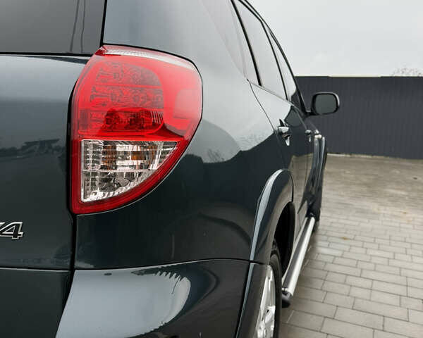 Зеленый Тойота РАВ 4, объемом двигателя 2.23 л и пробегом 210 тыс. км за 8500 $, фото 14 на Automoto.ua