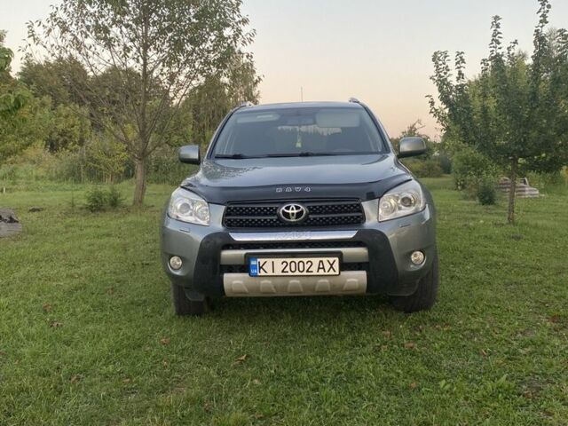 Зеленый Тойота РАВ 4, объемом двигателя 2 л и пробегом 186 тыс. км за 9200 $, фото 7 на Automoto.ua