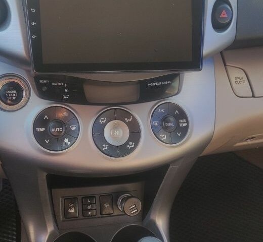 Зеленый Тойота РАВ 4, объемом двигателя 2 л и пробегом 273 тыс. км за 8700 $, фото 13 на Automoto.ua