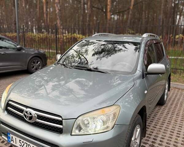 Зеленый Тойота РАВ 4, объемом двигателя 2 л и пробегом 263 тыс. км за 8800 $, фото 9 на Automoto.ua