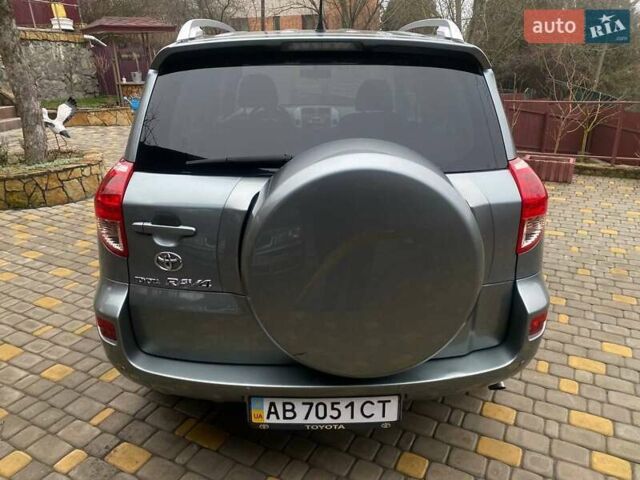 Зелений Тойота РАВ 4, об'ємом двигуна 2 л та пробігом 179 тис. км за 9750 $, фото 16 на Automoto.ua