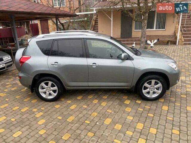 Зелений Тойота РАВ 4, об'ємом двигуна 2 л та пробігом 179 тис. км за 9750 $, фото 12 на Automoto.ua