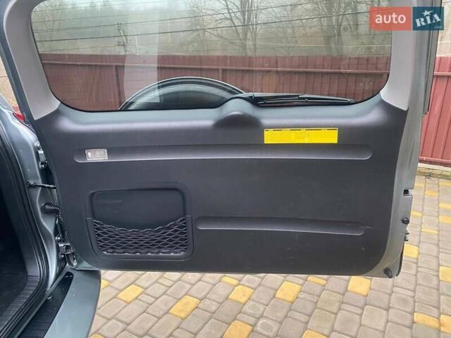 Зелений Тойота РАВ 4, об'ємом двигуна 2 л та пробігом 179 тис. км за 9750 $, фото 39 на Automoto.ua