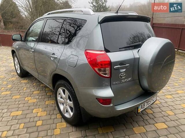 Зелений Тойота РАВ 4, об'ємом двигуна 2 л та пробігом 179 тис. км за 9750 $, фото 18 на Automoto.ua