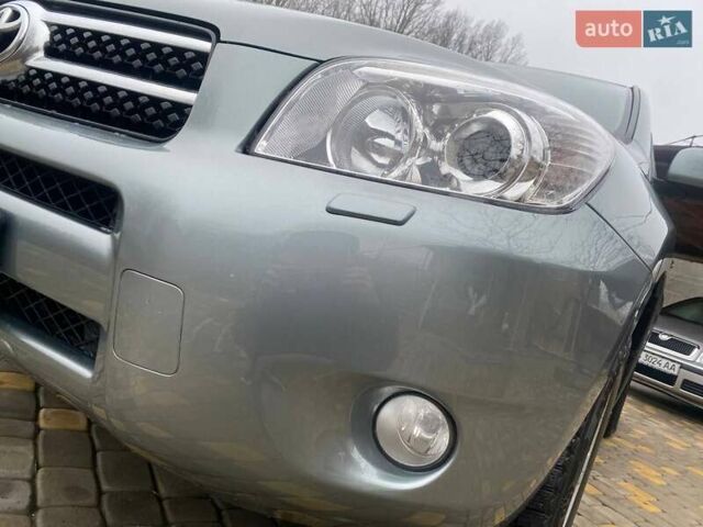 Зелений Тойота РАВ 4, об'ємом двигуна 2 л та пробігом 179 тис. км за 9750 $, фото 19 на Automoto.ua