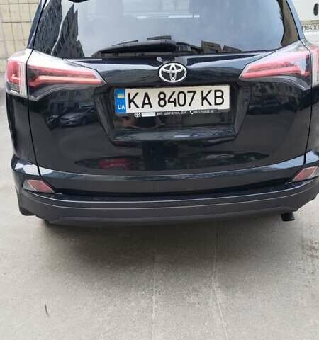 Тойота РАВ 4 2017 у Києві на Automoto.ua Зелений Тойота РАВ 4, об'ємом двигуна 2.5 л та пробігом 117 тис. км за 20000 $, фото 2 на Automoto.ua