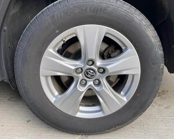 Зеленый Тойота РАВ 4, объемом двигателя 2.49 л и пробегом 112 тыс. км за 29100 $, фото 27 на Automoto.ua