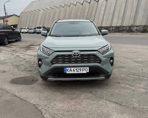 Зеленый Тойота РАВ 4, объемом двигателя 1.99 л и пробегом 64 тыс. км за 25500 $, фото 2 на Automoto.ua