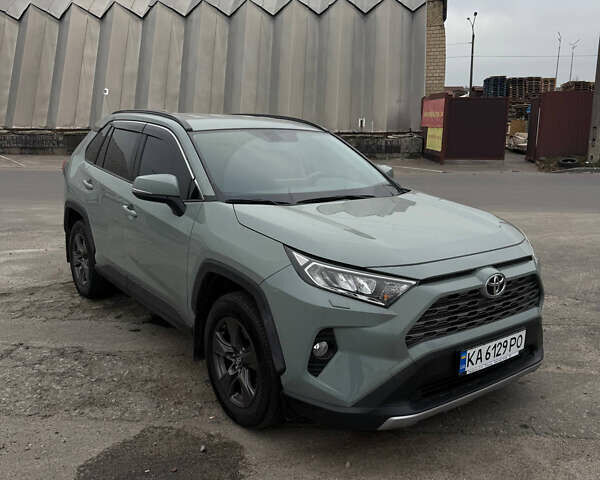 Зеленый Тойота РАВ 4, объемом двигателя 1.99 л и пробегом 64 тыс. км за 25500 $, фото 1 на Automoto.ua