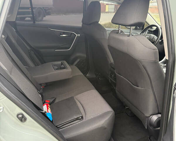 Зеленый Тойота РАВ 4, объемом двигателя 1.99 л и пробегом 64 тыс. км за 25500 $, фото 11 на Automoto.ua