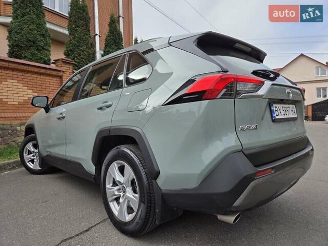 Зелений Тойота РАВ 4, об'ємом двигуна 2 л та пробігом 77 тис. км за 27500 $, фото 23 на Automoto.ua