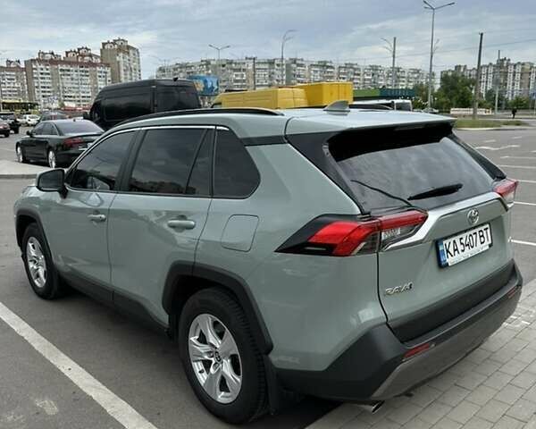Зеленый Тойота РАВ 4, объемом двигателя 1.99 л и пробегом 227 тыс. км за 22500 $, фото 1 на Automoto.ua
