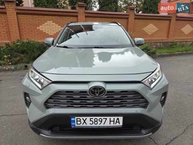 Зелений Тойота РАВ 4, об'ємом двигуна 2 л та пробігом 77 тис. км за 27500 $, фото 13 на Automoto.ua