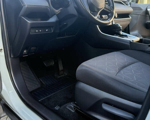 Зеленый Тойота РАВ 4, объемом двигателя 2.49 л и пробегом 89 тыс. км за 34850 $, фото 24 на Automoto.ua