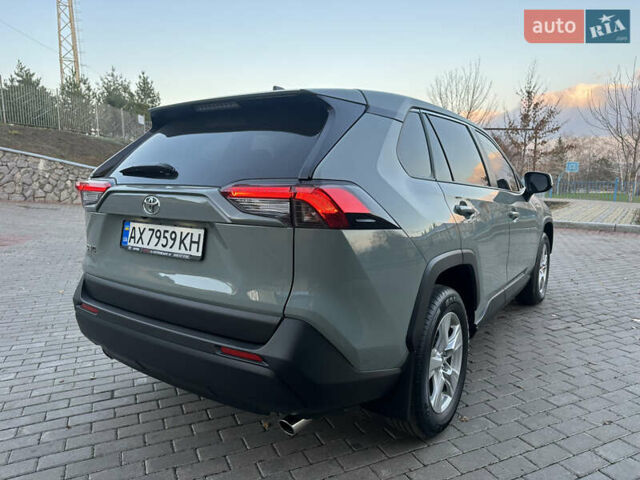 Зеленый Тойота РАВ 4, объемом двигателя 1.99 л и пробегом 22 тыс. км за 31500 $, фото 3 на Automoto.ua