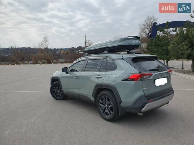 Зеленый Тойота РАВ 4, объемом двигателя 2.49 л и пробегом 57 тыс. км за 47000 $, фото 3 на Automoto.ua