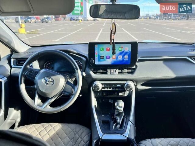 Зелений Тойота РАВ 4, об'ємом двигуна 1.99 л та пробігом 10 тис. км за 33000 $, фото 5 на Automoto.ua