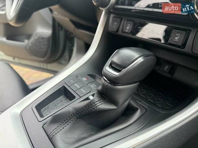 Зеленый Тойота РАВ 4, объемом двигателя 1.99 л и пробегом 37 тыс. км за 31700 $, фото 30 на Automoto.ua