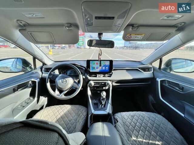 Зелений Тойота РАВ 4, об'ємом двигуна 1.99 л та пробігом 10 тис. км за 33000 $, фото 4 на Automoto.ua