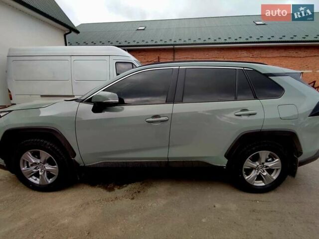 Зелений Тойота РАВ 4, об'ємом двигуна 2.49 л та пробігом 10 тис. км за 38500 $, фото 2 на Automoto.ua