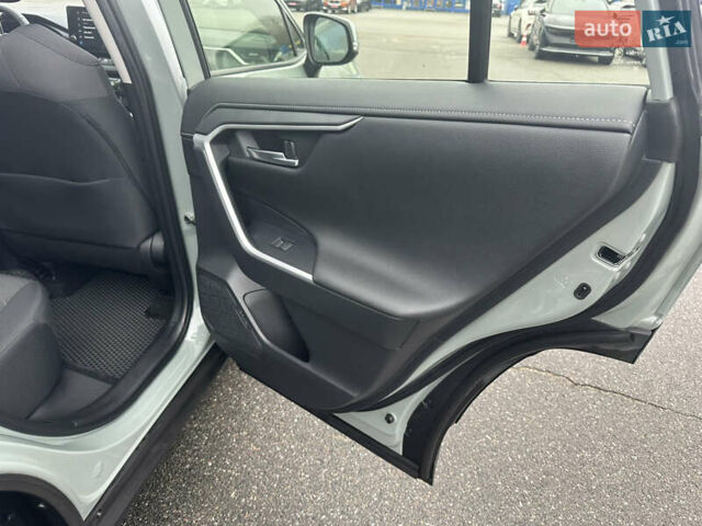 Зеленый Тойота РАВ 4, объемом двигателя 1.99 л и пробегом 38 тыс. км за 32999 $, фото 72 на Automoto.ua