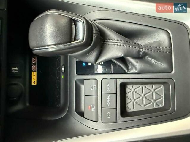 Зеленый Тойота РАВ 4, объемом двигателя 1.99 л и пробегом 47 тыс. км за 33900 $, фото 68 на Automoto.ua