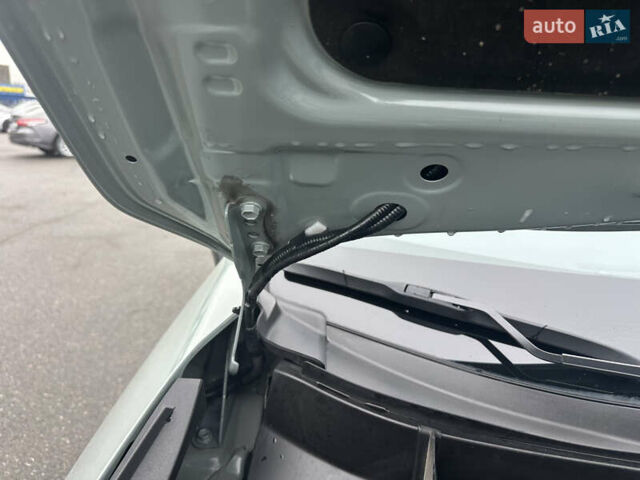 Зеленый Тойота РАВ 4, объемом двигателя 1.99 л и пробегом 38 тыс. км за 32999 $, фото 79 на Automoto.ua