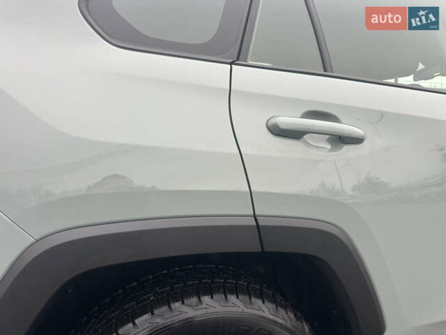 Зеленый Тойота РАВ 4, объемом двигателя 1.99 л и пробегом 38 тыс. км за 32999 $, фото 21 на Automoto.ua