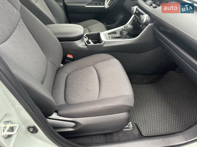 Зеленый Тойота РАВ 4, объемом двигателя 1.99 л и пробегом 38 тыс. км за 32999 $, фото 76 на Automoto.ua