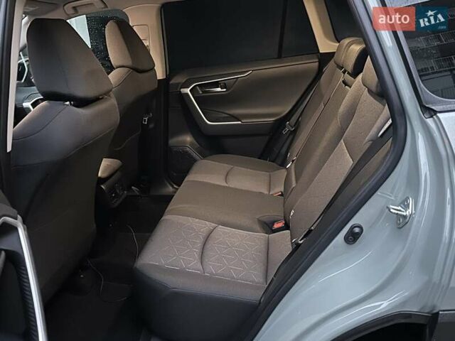 Зеленый Тойота РАВ 4, объемом двигателя 1.99 л и пробегом 47 тыс. км за 31900 $, фото 31 на Automoto.ua