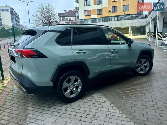 Зеленый Тойота РАВ 4, объемом двигателя 1.99 л и пробегом 47 тыс. км за 31900 $, фото 1 на Automoto.ua