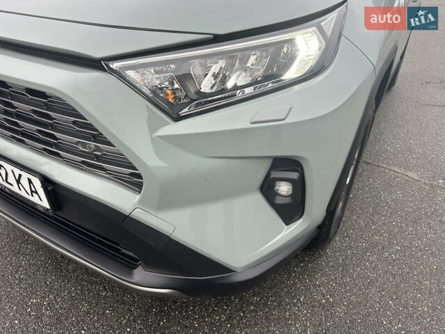 Зеленый Тойота РАВ 4, объемом двигателя 1.99 л и пробегом 38 тыс. км за 32999 $, фото 1 на Automoto.ua