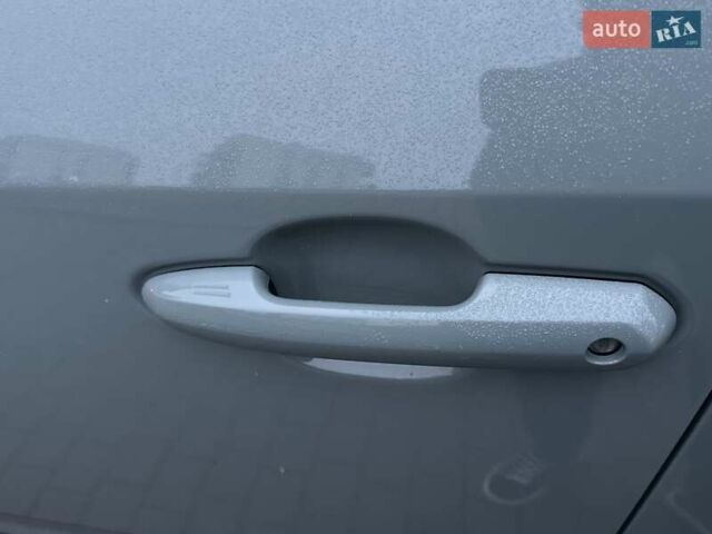 Зеленый Тойота РАВ 4, объемом двигателя 1.99 л и пробегом 47 тыс. км за 31900 $, фото 27 на Automoto.ua