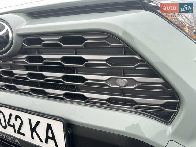 Зеленый Тойота РАВ 4, объемом двигателя 1.99 л и пробегом 38 тыс. км за 32999 $, фото 3 на Automoto.ua