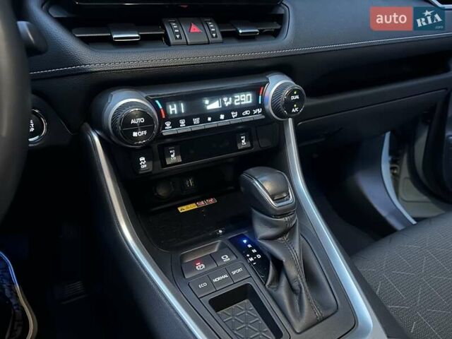 Зеленый Тойота РАВ 4, объемом двигателя 1.99 л и пробегом 47 тыс. км за 31900 $, фото 35 на Automoto.ua