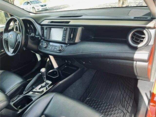 Помаранчевий Тойота РАВ 4, об'ємом двигуна 2.5 л та пробігом 74 тис. км за 6700 $, фото 9 на Automoto.ua