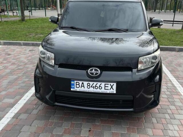 Черный Тойота Сцион, объемом двигателя 2.5 л и пробегом 230 тыс. км за 7000 $, фото 2 на Automoto.ua