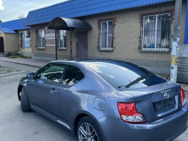 Серый Тойота Сцион, объемом двигателя 2.5 л и пробегом 140 тыс. км за 7000 $, фото 3 на Automoto.ua