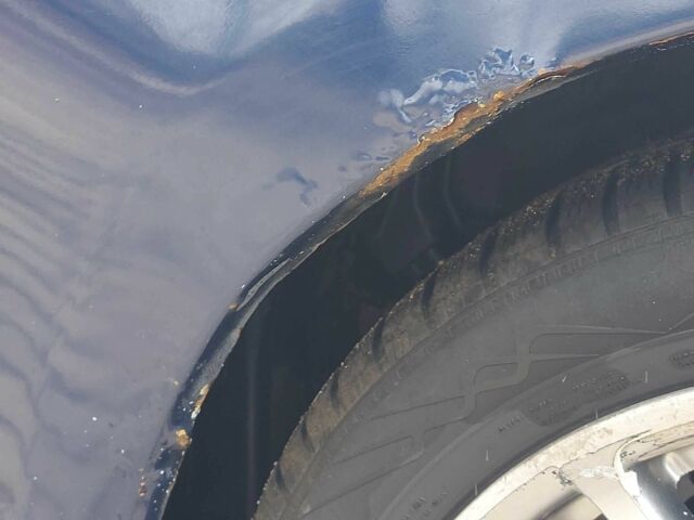 Синий Тойота Сцион, объемом двигателя 2.4 л и пробегом 253 тыс. км за 3800 $, фото 6 на Automoto.ua