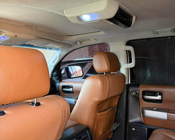 Білий Тойота Секвойя, об'ємом двигуна 5.7 л та пробігом 257 тис. км за 21999 $, фото 15 на Automoto.ua